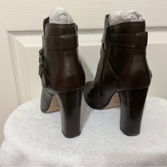 Coach Boots - Picture 5 of 6